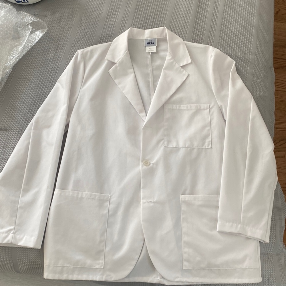 Short White Coat